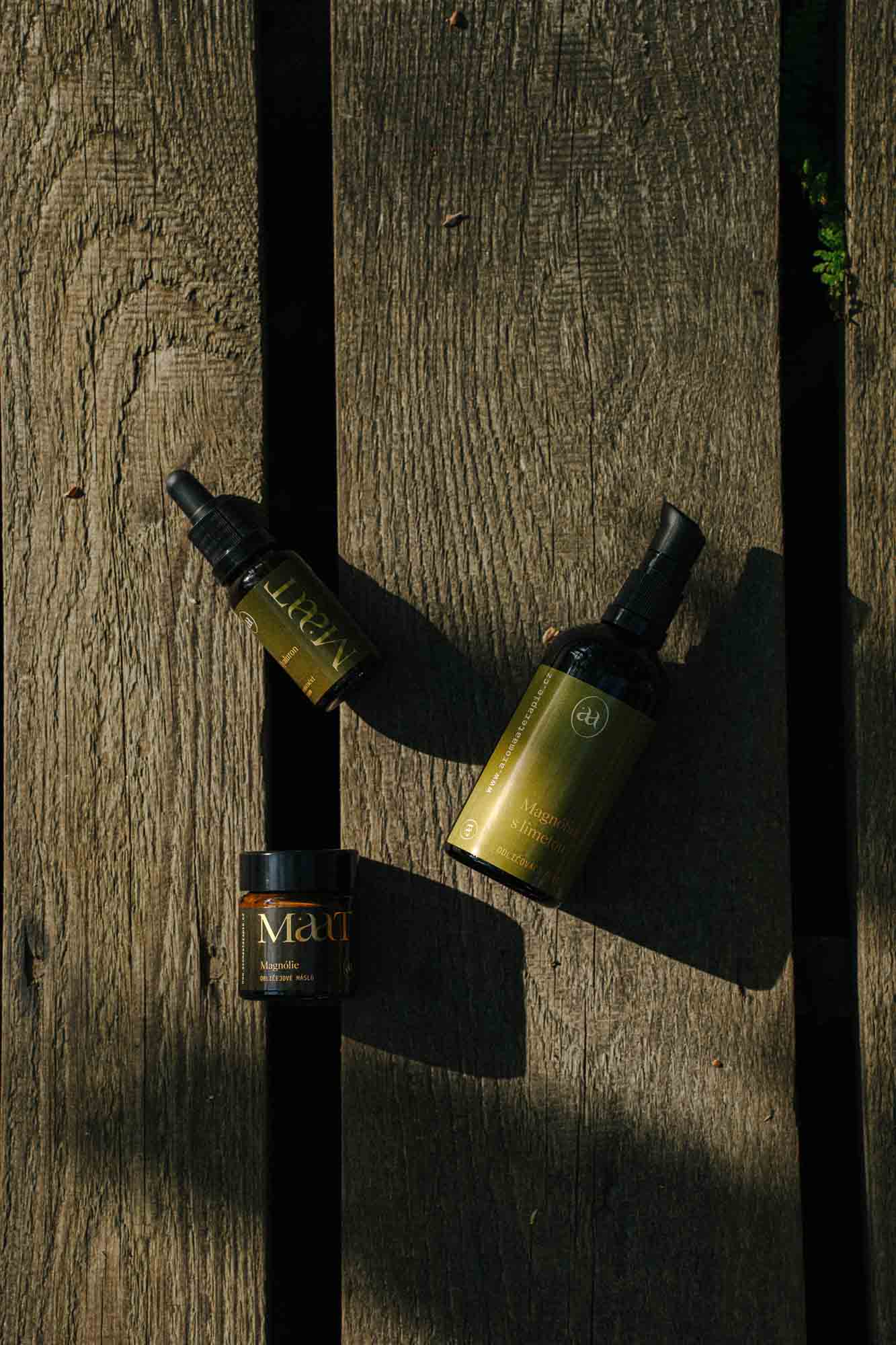 Odličovací olej Magnólie s limetou